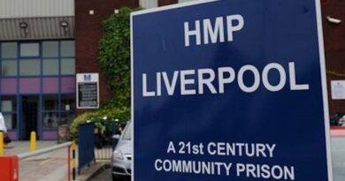 Murder suspect robbed during Walton jail attack