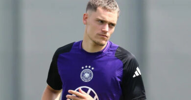 Leverkusen reject Liverpool bid for Wirtz